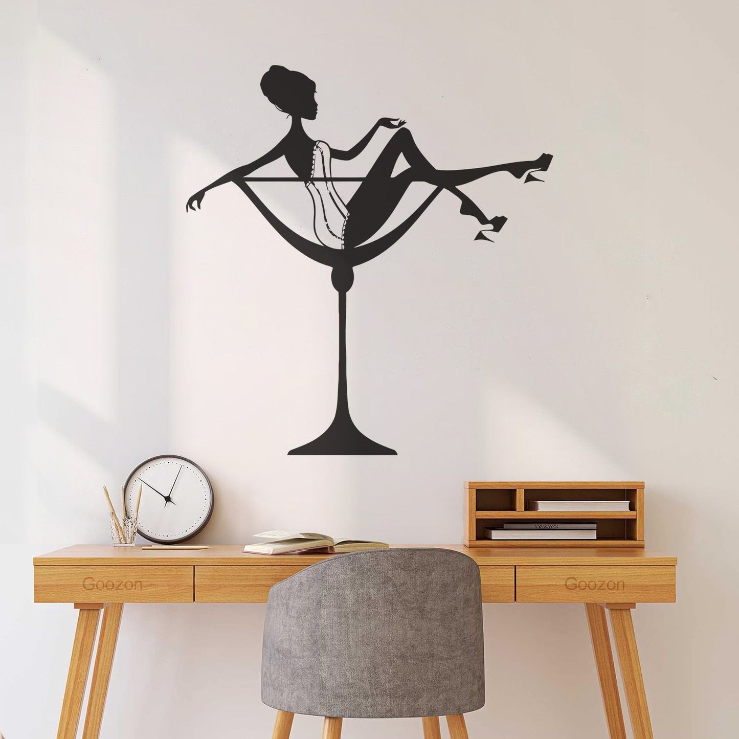 Fine Carving Stickers Appeal Woman Cocktail Glass Pin Up Do Not Damage The Wall Surface