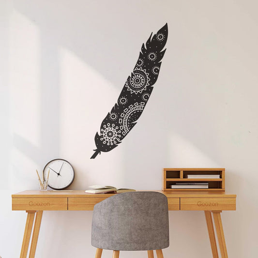 Sticker mural en vinyle représentant des plumes stylisées de style ethnique. Pose facile.