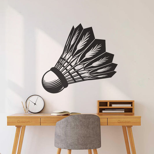 Sticker mural détaillé représentant un volant de badminton avec des plumes texturées, idéal pour une personnalisation unique.